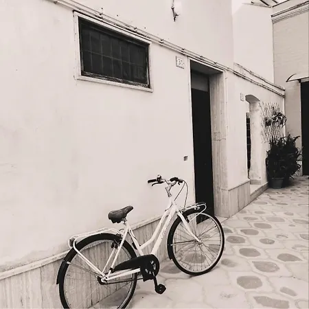 شقة Dimora La Corte Lizzanello